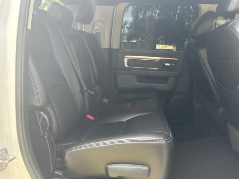 2017 RAM 3500 Laramie