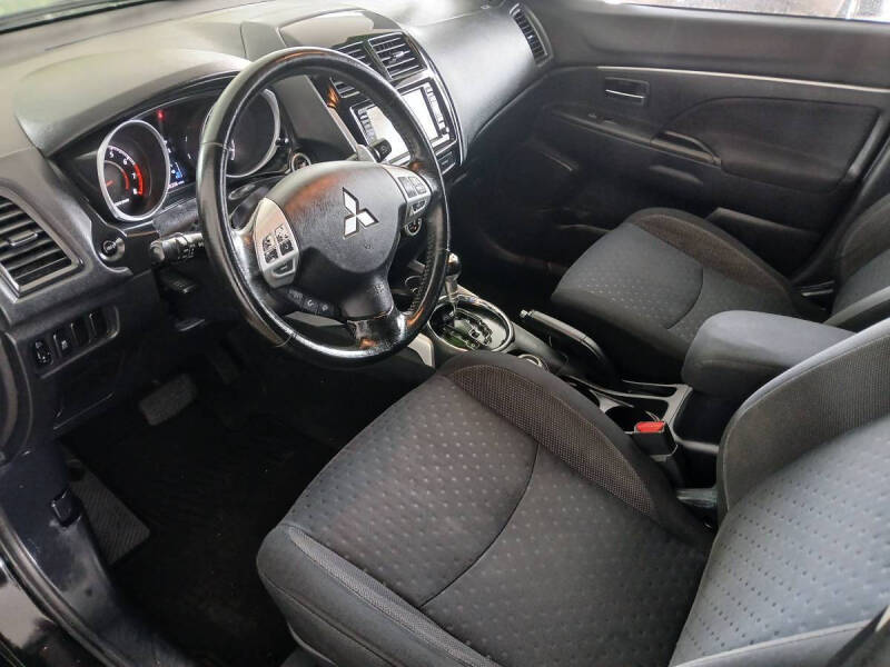 2011 Mitsubishi Outlander Sport SE