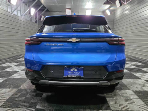 2024 Chevrolet Equinox EV LT