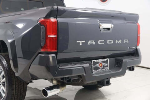 2024 Toyota Tacoma Limited HV