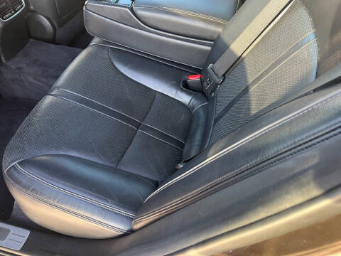 2015 Kia K900 Luxury