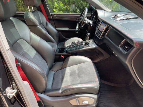 2017 Porsche Macan GTS