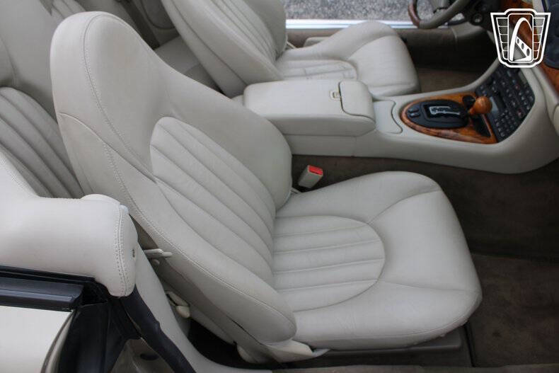 1999 Jaguar XK-Series XK8