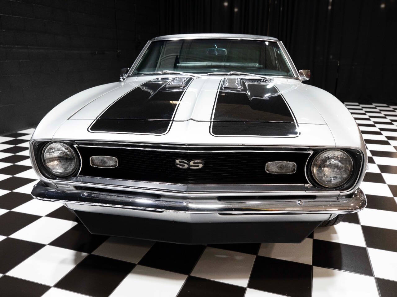1968 Chevrolet Camaro 6