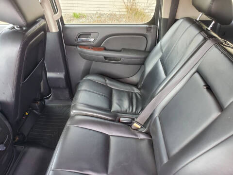 2010 Chevrolet Suburban LT