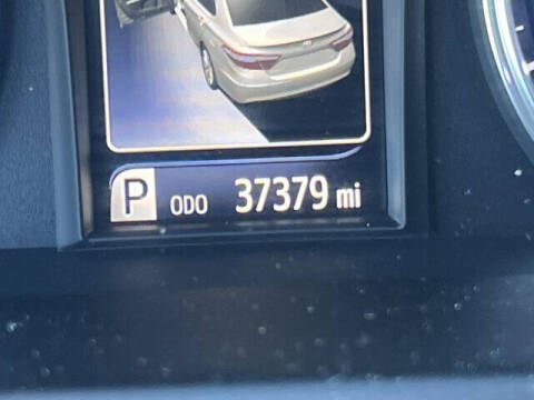 2017 Toyota Camry Hybrid