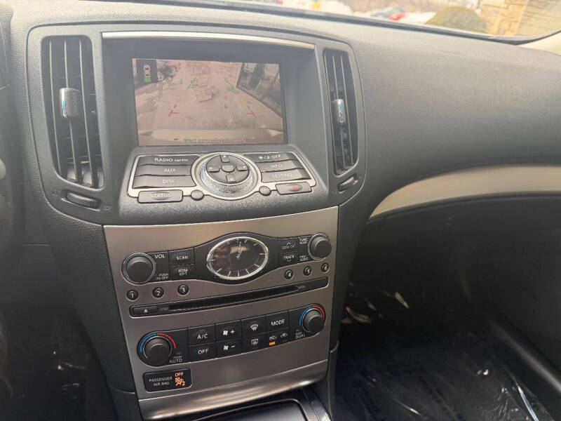 2013 Infiniti G37 Sedan x