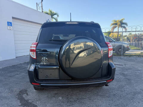 2011 Toyota RAV4