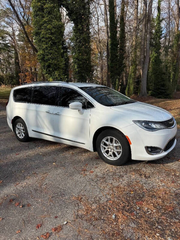 2020 Chrysler Pacifica Touring L