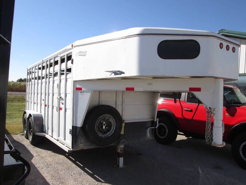 2001 Titan Trailer Standard