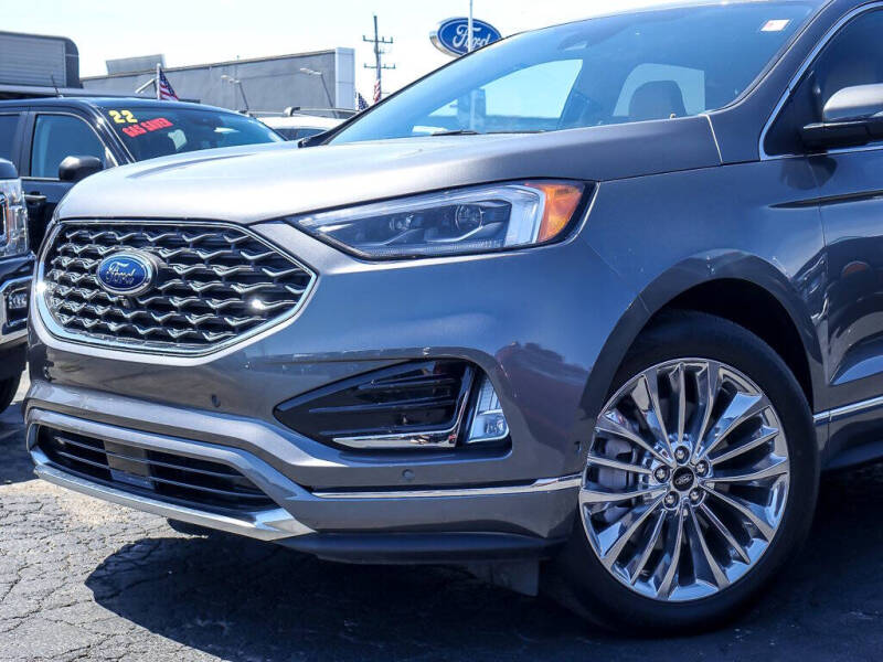 2023 Ford Edge Titanium