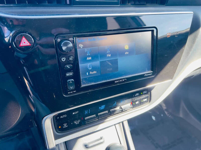 2016 Scion iM