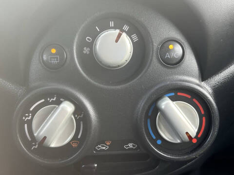 2014 Nissan Versa Note SV