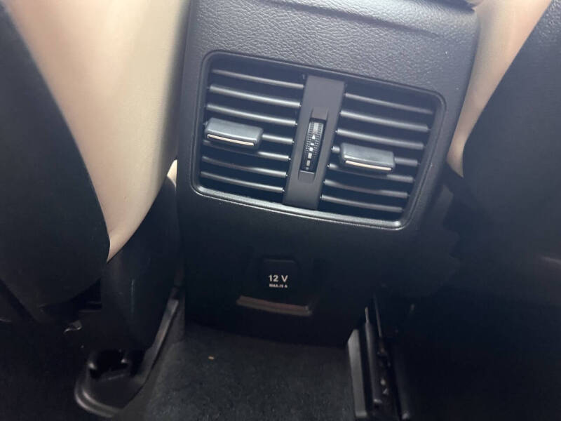 2018 Infiniti QX30 Premium