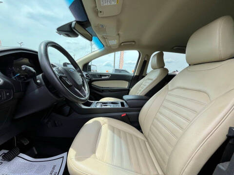 2022 Ford Edge SEL