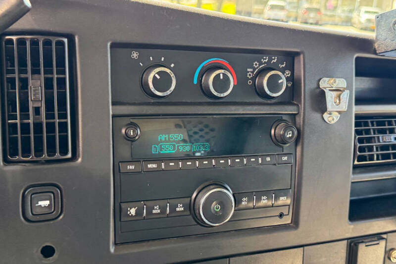 2019 Chevrolet Express 2500