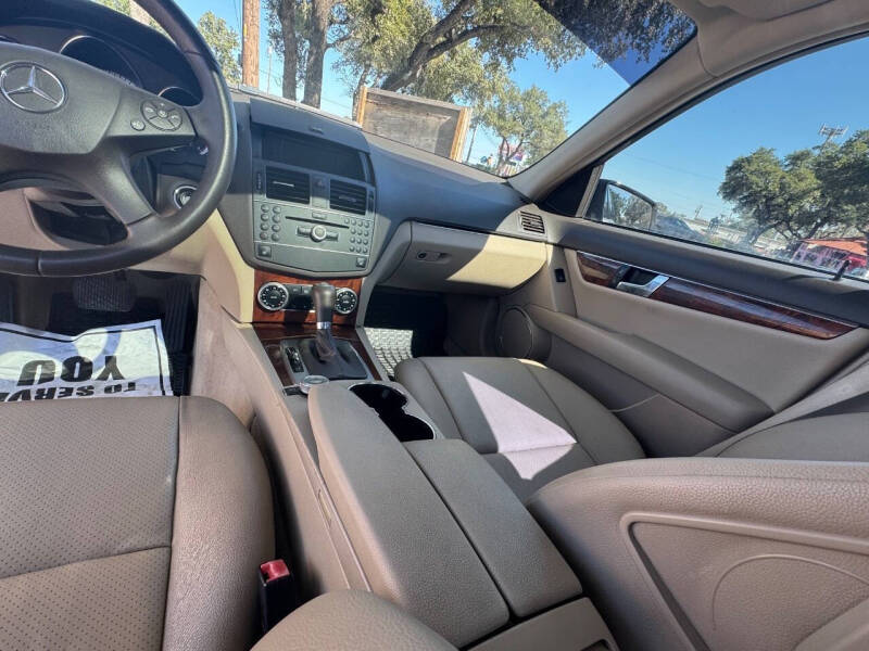 2011 Mercedes-Benz C-Class C 300 Sport 4MATIC