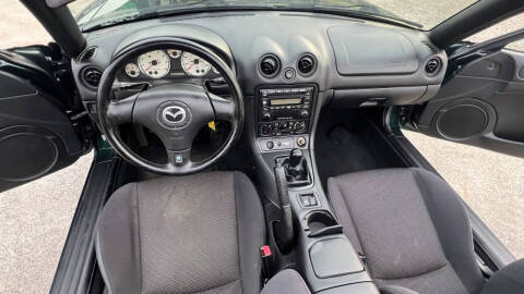 2001 Mazda MX-5 Miata