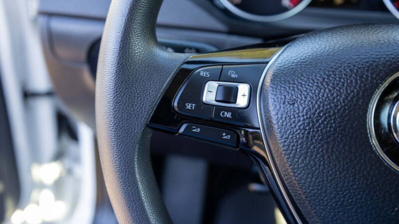 2016 Volkswagen Jetta