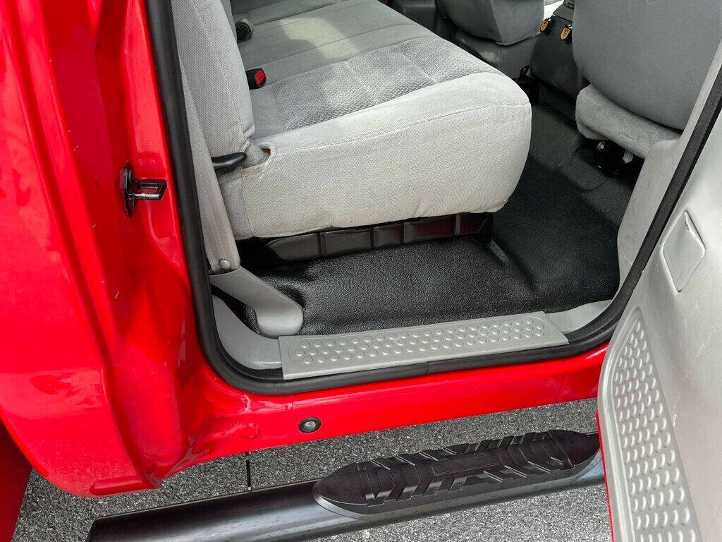 2003 Ford F-350 Super Duty 61