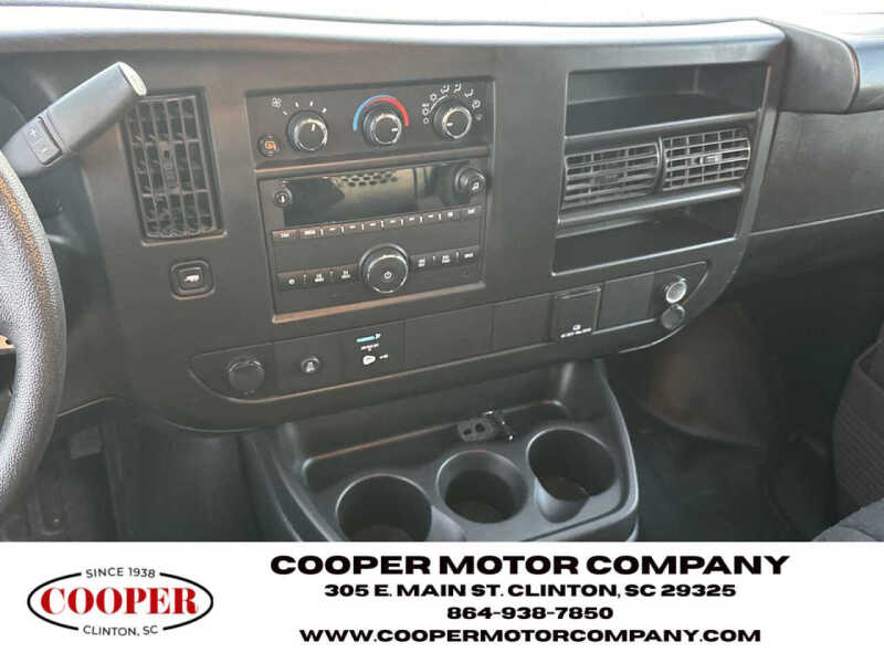 2023 Chevrolet Express 2500