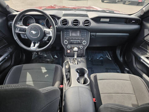 2016 Ford Mustang V6