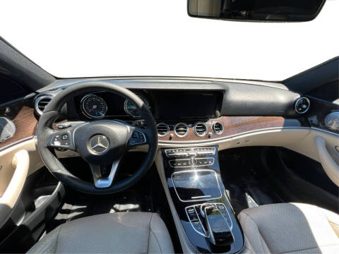 2017 Mercedes-Benz E-Class E 300