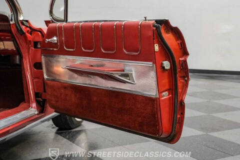 1961 Oldsmobile Starfire