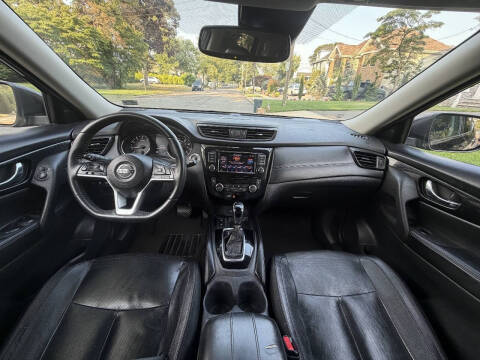 2020 Nissan Rogue SL
