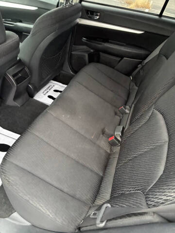 2011 Subaru Outback 2.5i Premium