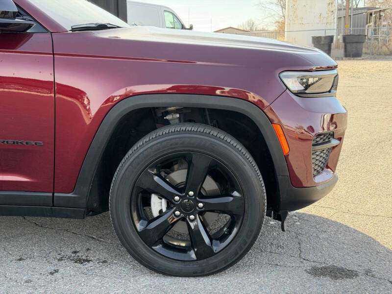 2023 Jeep Grand Cherokee Altitude