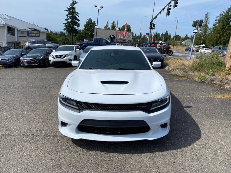 Used 2019 Dodge Charger GT with VIN 2C3CDXHG5KH671128 for sale in Federal Way, WA