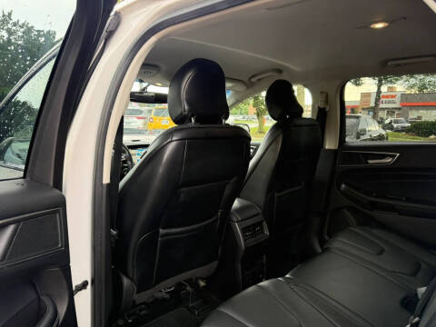 2018 Ford Edge Titanium