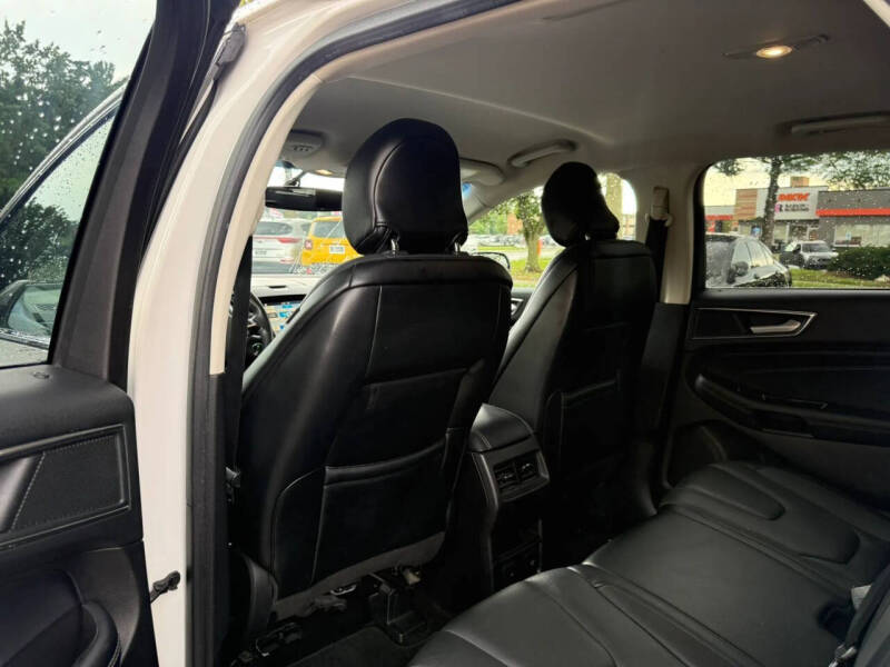 2018 Ford Edge Titanium