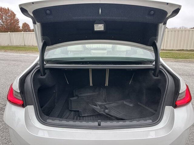 2023 BMW 3 Series 330i xDrive