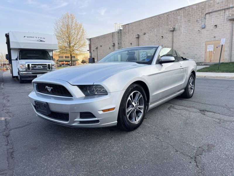 2014 Ford Mustang V6 Premium