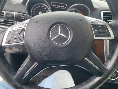 2013 Mercedes-Benz GL-Class GL 550 4MATIC