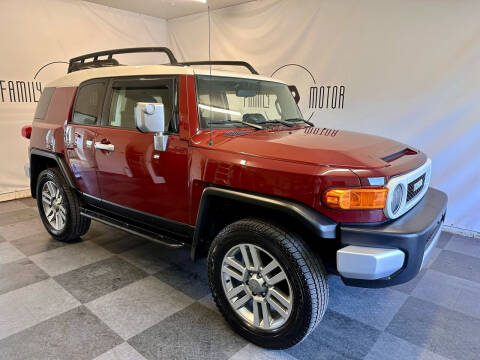 2008 Toyota FJ Cruiser for sale at Family Motor Co. in Tualatin OR