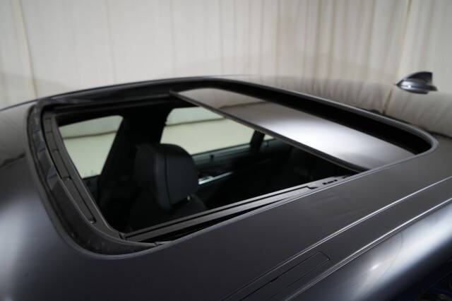 2019 BMW 5 Series M550i xDrive