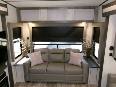 2022 Keystone RV Sprinter 3570LFT