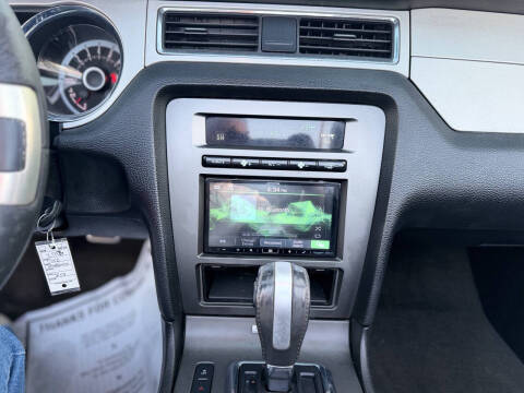 2013 Ford Mustang V6