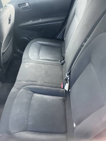 2014 Nissan Rogue Select S