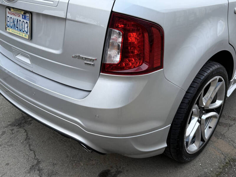 2011 Ford Edge Sport