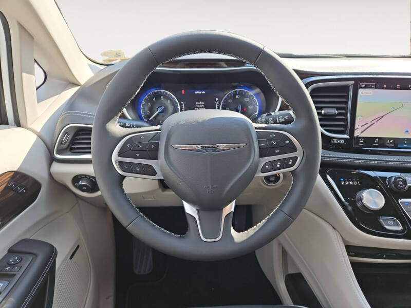 2024 Chrysler Pacifica Limited