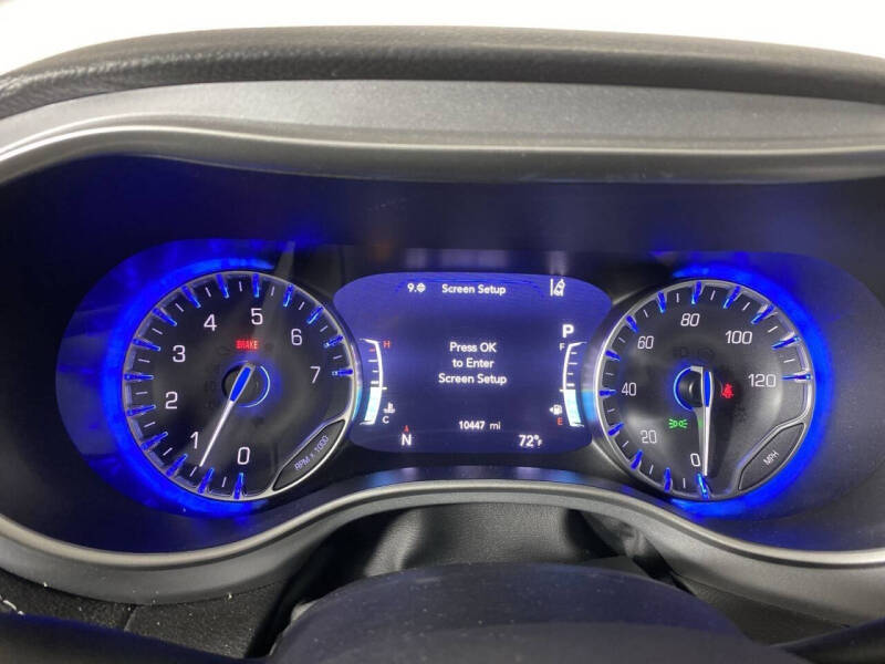 2024 Chrysler Pacifica Touring