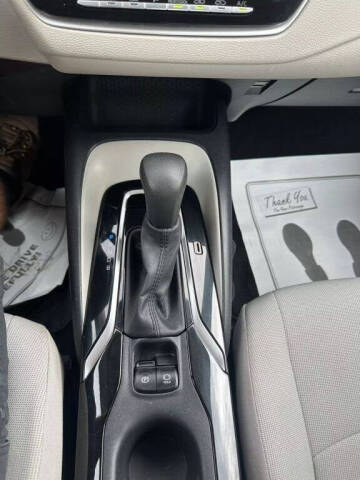 2022 Toyota Corolla LE