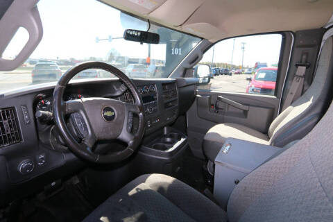 2020 Chevrolet Express 2500