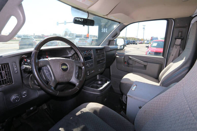 2020 Chevrolet Express 2500