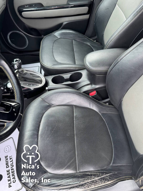 2014 Kia Soul +