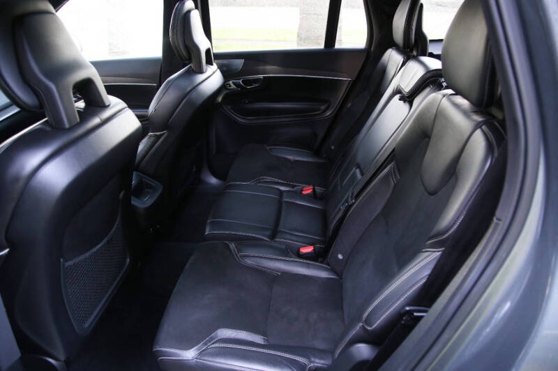 2017 Volvo XC90 T5 R-Design